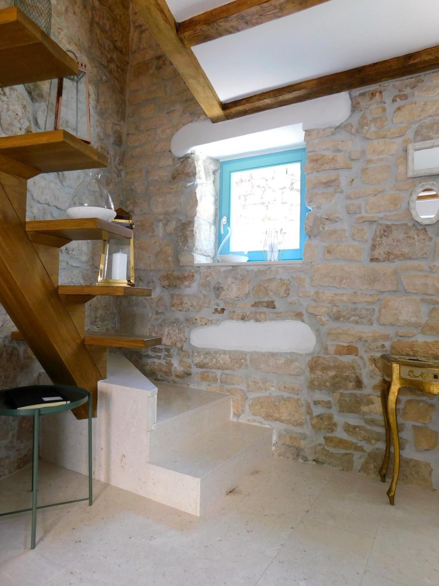 bezauberndes Steinhaus mit Garten in der Altstadt von Rovinj Exterior foto